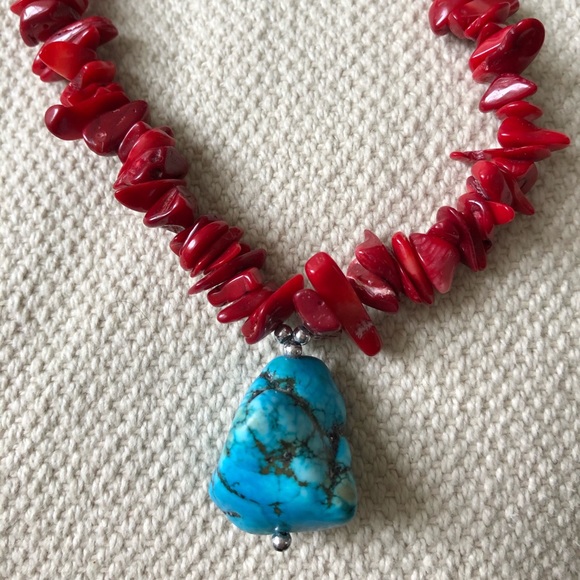 TURQUOISE AND RED CORAL NECKLACE - Picture 3 of 4